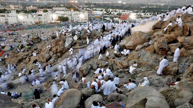 عازمین حج کو درپیش مسائل کے لئے اقلیتی امور کی وزارت ذمہ دار!