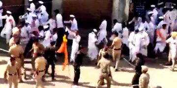 الندیہ سے پنڈھر پور تک سنت گانیش مہاراج کی سالانہ یاترا میں شرکت کرنے والے یاتریوں پر بلا اشتعال پولیس لاٹھی چارج