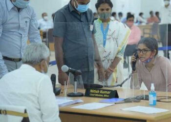 وزیراعلیٰ نتیش کمار جنتادربارمیں عام لوگوں کے مسائل سے روبروہوئے