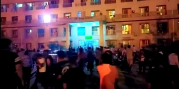 گریٹر نوئیڈا میں طلباء اور سیکورٹی گارڈ کے درمیان سگریٹ نوشی کو لے کر تصادم، 15 طلباء زخمی