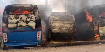 رانچی کے بس اسٹینڈ میں آگ لگنے سے پانچ مسافر بسیں جل کر خاک
