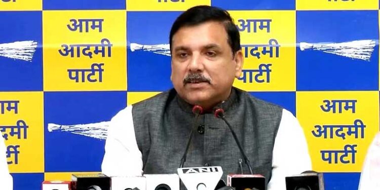 بی جے پی نے بھگوان رام کے نام پر لوگوں کو لوٹا: سنجے سنگھ