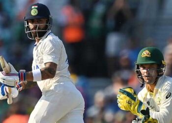 ہندوستان نے آسٹریلیا کو دکھایا دَم، آخری دن جیت کے لیے 280 رنوں کی ضرورت