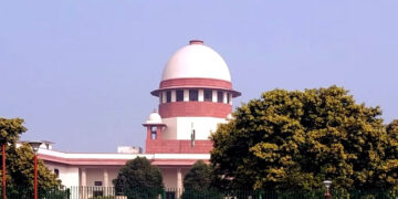 بغیر شناخت 2000 کے نوٹ کی تبدیلی کے خلاف عرضی پر جلد سماعت سے سپریم کورٹ کا انکار، غیر ضروری معاملہ قرار دیا