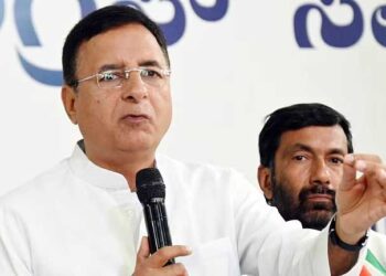 کانگریس کا پی ایم مودی پر حملہ