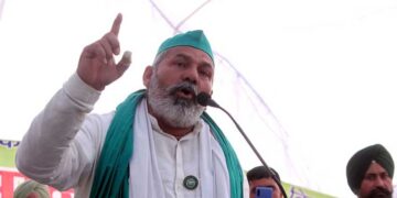 دہلی تحریک سے بھی بڑی تحریک چھیڑنی ہوگی، کسانوں پر لاٹھی چارج کے بعد راکیش ٹکیت کا انتباہ