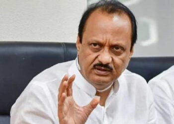 مہاراشٹر کی سیاست میں پھر ہلچل , اجیت پوار این سی پی سے بغاوت کر کے اپنے حامیوں کے ساتھ شندے حکومت میں شامل