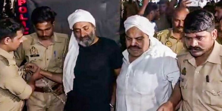 عتیق-اشرف قتل معاملے میں 56 صفحات پر مشتمل چارج شیٹ داخل