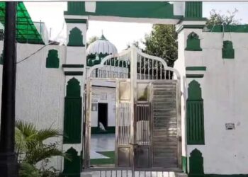 مسجد تکیہ ببر شاہ اور مسجد بنگالی مارکیٹ کی انہدامی کاروائی پر دہلی ہائی کورٹ کی روک