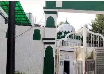 ریلوے کی جانب سے دہلی کی دو مساجد بنگالی مارکیٹ اور تکیہ ببر شاہ کو نوٹس