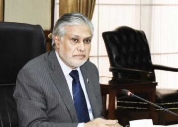 کیا اسحاق ڈار پاکستان کے نئے وزیر اعظم ہونگے ؟