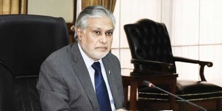 کیا اسحاق ڈار پاکستان کے نئے وزیر اعظم ہونگے ؟