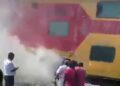 چنئی-بنگلورو ڈبل ڈیکر ایکسپریس میں دھواں نکلنے سے مسافروں میں دہشت