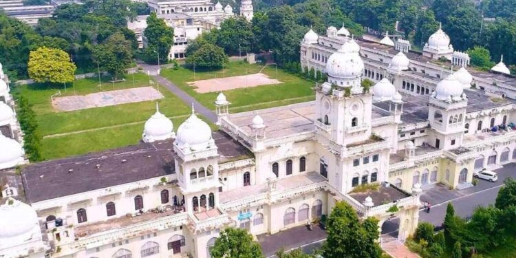 افغانی طالبہ کے ذریعے ہندوستانی طالبہ کی آئی ڈی کا ناجائز استعمال