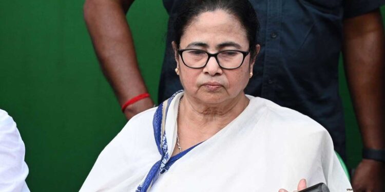 اسلحہ کے ساتھ وزیر اعلیٰ ممتا بنرجی کی رہائش میں گھسنےکی کوشش کرنے والامشتبہ شخص گرفتار