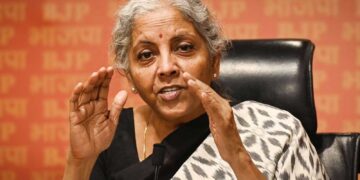 حکومت کی جانب سے شروع کی گئی مختلف اصلاحات کی وجہ سے اب بینک اچھا منافع کما رہے ہیں-وزیر خزانہ