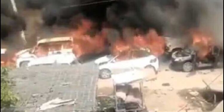 نوح کے میوات میں شوبھا یاترا کے دوران دو گروپوں میں تصادم