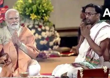 آئی ٹی پی او کمپلیکس میں ہون پوجن میں وزیر اعظم نریندر مودی  کی شرکت