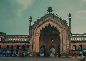 محرم کے جلوس کے لیے پھر کھولا جائے گا لکھنؤ کا مشہور رومی دروازہ