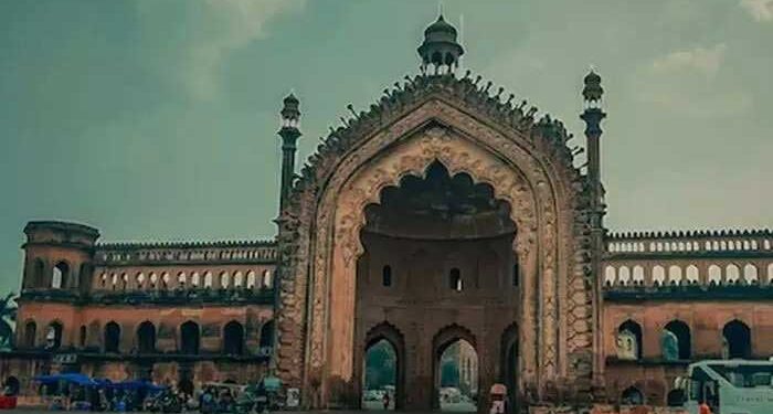 محرم کے جلوس کے لیے پھر کھولا جائے گا لکھنؤ کا مشہور رومی دروازہ