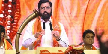 اجیت پوار کے حکومت میں شامل ہونے سے شنڈے دھڑا خوف زدہ: وزیر اعلیٰ نے طلب کیا قانون سازوں کا اجلاس