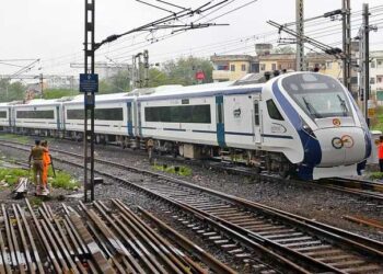 وندے بھارت ایکسپریس کوچ میں لگی آگ