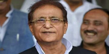 اعظم خان کو اپنی آواز کا نمونہ دینے کا حکم