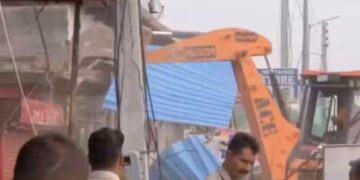 نوح میں بلڈوزر کی مسلسل کارروائی سے عوام میں خوف و ہراس
