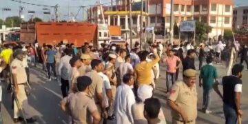 گروگرام میں شرپسندوں نے زیر تعمیر عمارت میں لگائی آگ