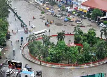 موسم نے لی اچانک کروٹ!پٹنہ، بگہا، بھوجپور اور شیخ پورہ میں موسلادھار بارش