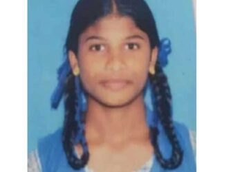 کرناٹک  میں قومی ترانہ گاتے وقت اسکولی  طالبہ کی موت