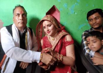 سیما حیدر نے اپنے وکیل اے پی سنگھ کوبھائی بناکر راکھی باندھی