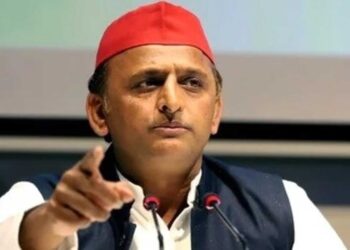 اعظم خان کے گھر پر انکم ٹیکس کےچھاپے پر اکھلیش یادو کا شدید ردعمل