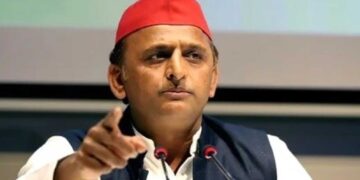 اعظم خان کے گھر پر انکم ٹیکس کےچھاپے پر اکھلیش یادو کا شدید ردعمل