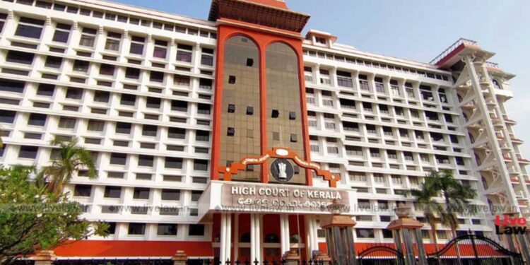 فحش تصاویر یا ویڈیوز دیکھنا ذاتی پسند کا معاملہ ، جرم نہیں ۔کیرالہ ہائی کورٹ
