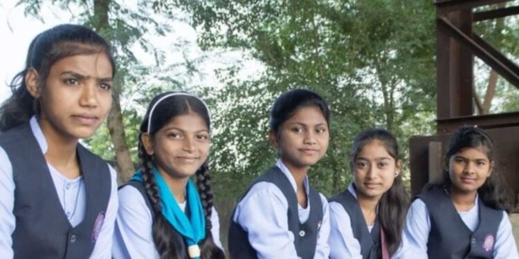 اترپردیش اور دہلی کے بعد اب کرناٹک کے اسکول میں ٹیچر کی مسلم دشمی نمایاں