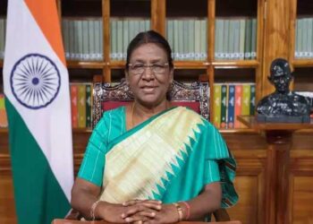 صدر جمہوریہ دروپدی مرمو کے ہاتھوں 75 اساتذہ کو قومی ٹیچر ایوارڈ