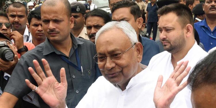 بہارمیں اسکولوں کی چھٹیاں کم کرنے کا حکم واپس