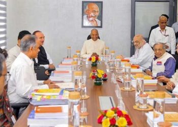 وَن نیشن، وَن الیکشن کےلئے رام ناتھ کووندکی صدارت میں پہلی میٹنگ منعقد