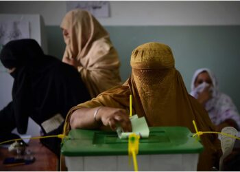 پاکستان میں عام انتخابات جنوری میں ہونگے