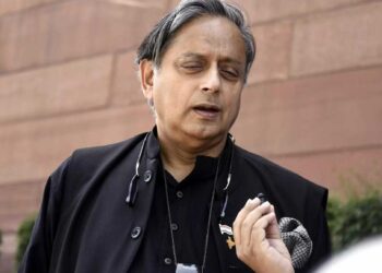 وقت سے پہلے عام انتخابات ممکن ،ہمیں تیار رہنے کی ضرورت۔ شسی تھرور