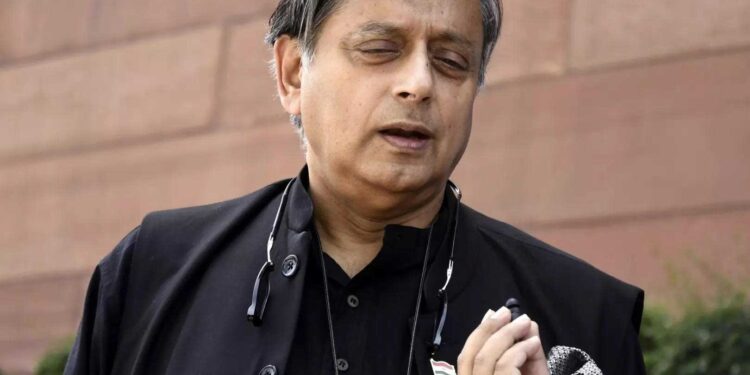 وقت سے پہلے عام انتخابات ممکن ،ہمیں تیار رہنے کی ضرورت۔ شسی تھرور