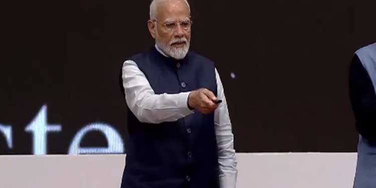 وشوکرما جینتی کے موقعے پر وشوکرما اسکیم کا آغاز