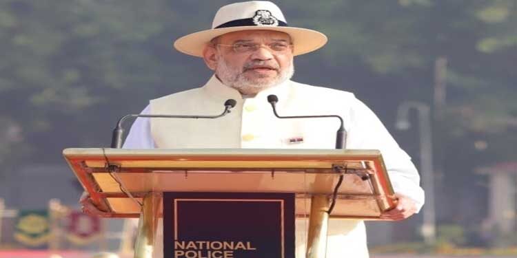 نیشنل پولیس میموریل پرشہیدوں کووزیر داخلہ کا خراج عقیدت