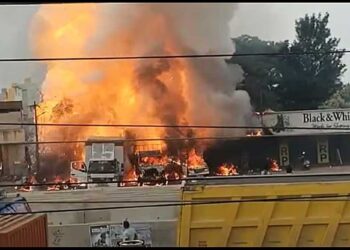 بنگلورو میں پٹاخوں کےگودام میں آگ ، 14 افراد  ہلاک