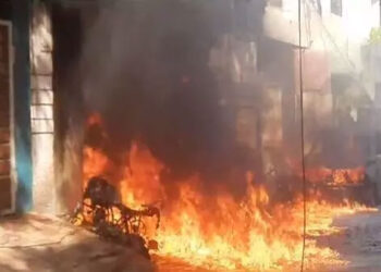 حیدر آباد میں اپارٹمنٹ میں آگ لگنےسے6ہلاک