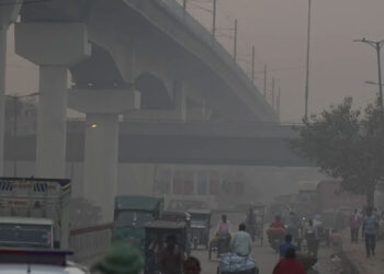 دہلی کے کئی علاقوں میں ہوا کا معیار پھر سنگین زمرے میں پہنچا