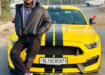 ایلوش یادوسے دو گھنٹے سےنوئیڈہ پولیس کی طویل انکوئری