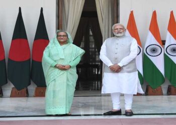 ہندوستان اور بنگلہ دیش کے وزرائے اعظم کے ذریعے تین ترقیاتی پروجیکٹوں کا مشترکہ افتتاح