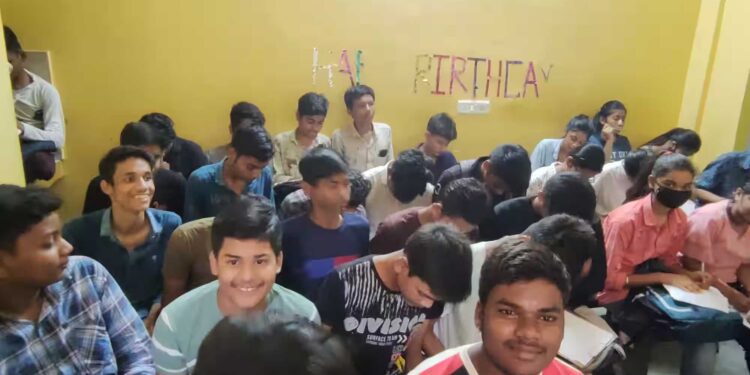 یوپی میں8بجےرات کےبعد بھی کھل سکیں گے کوچنگ ادارے